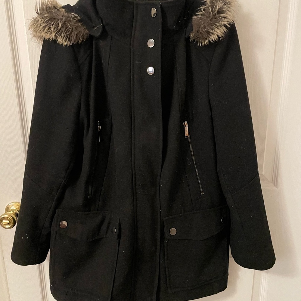 Women's Black Fur-Trimmed Coat